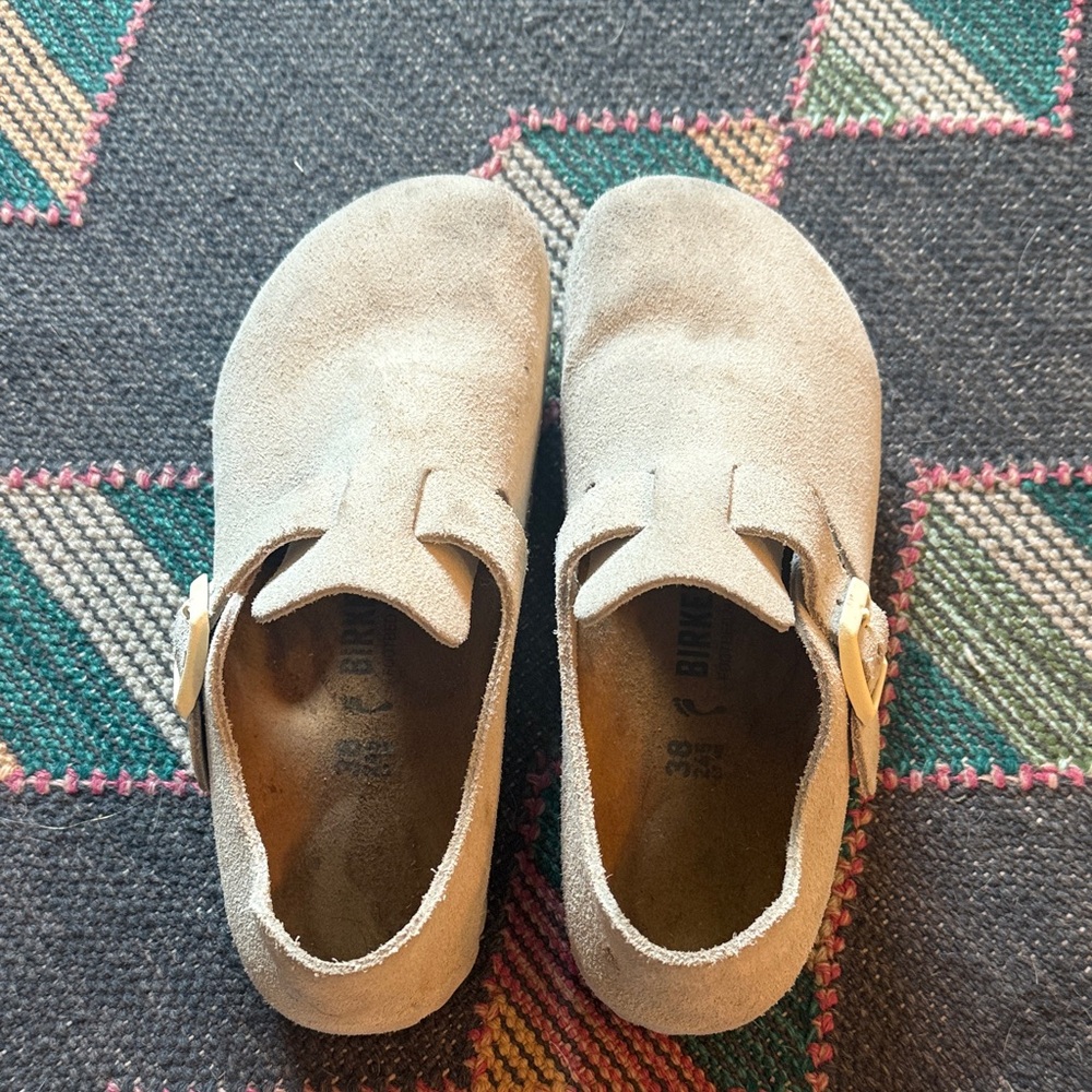 Birkenstock London
Women’s sz 38 narrow